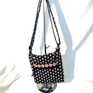 Vera Bradley Hipster Bramble Retired Pattern Crossbody Shoulder Bag Purse